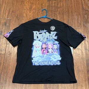 NWT! Medium Bratz T-Shirt
